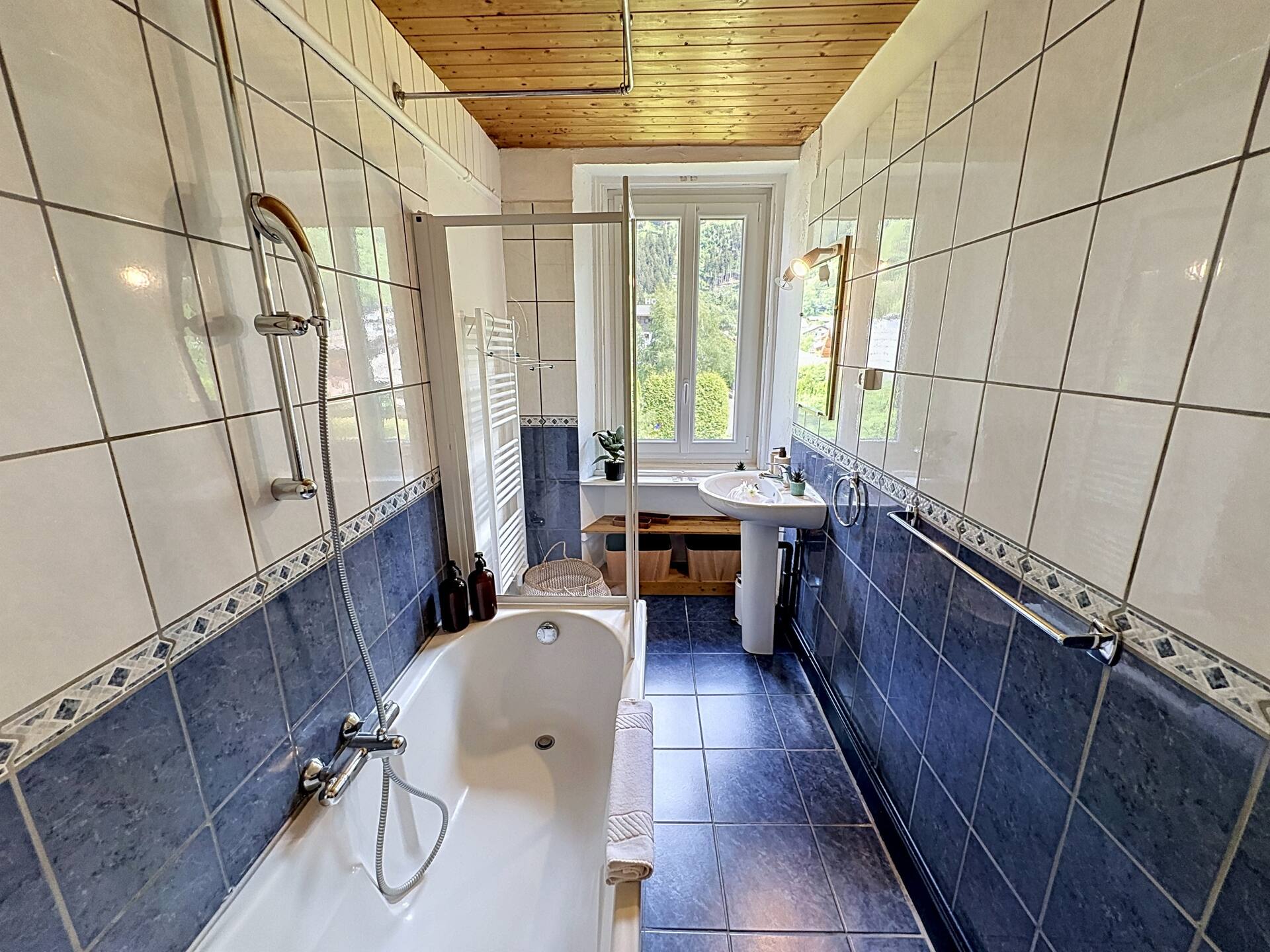 Salle_de_bains_1_02